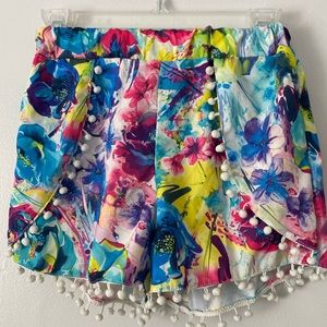 Floral short